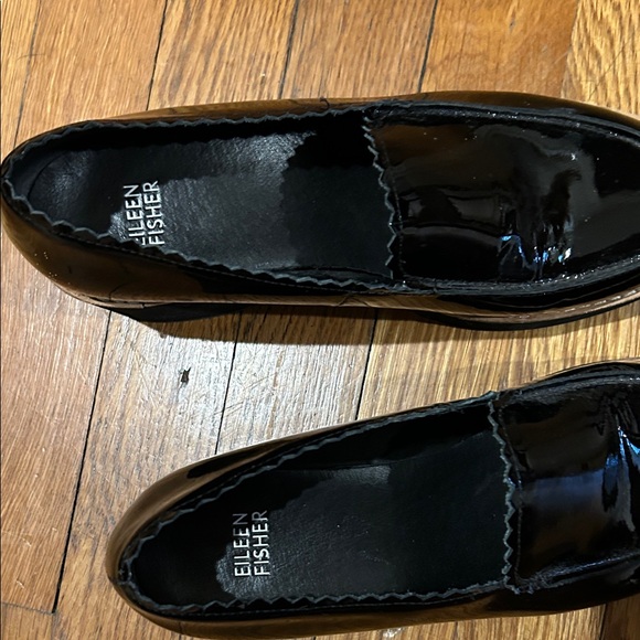 Eileen Fisher Shiny Black Loafers - Picture 7 of 8